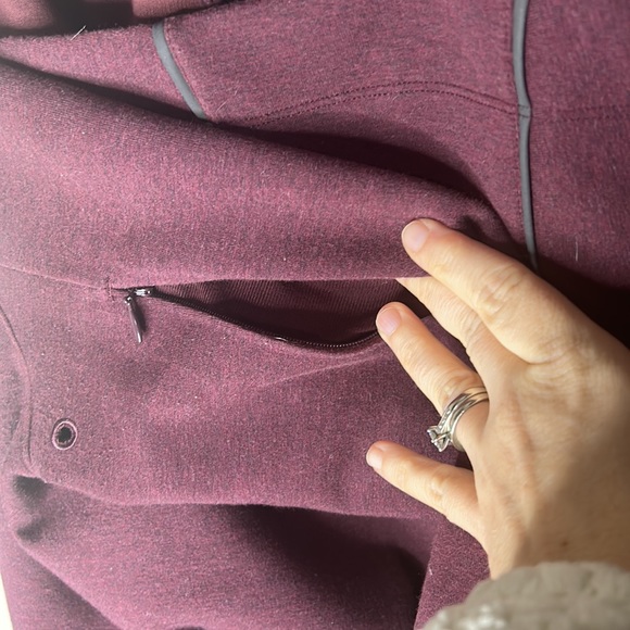 LULULEMON Burgundy Hooded Full Zip Jacket Size 4 - Picture 12 of 16